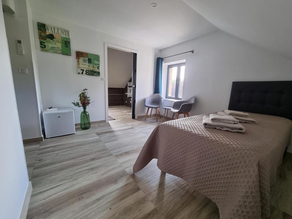 Le 4 Bed and Breakfast Montignac-Lascaux Εξωτερικό φωτογραφία